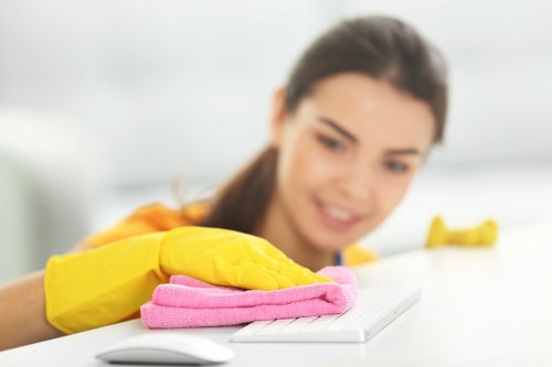 Deep cleaning service for a Streatham home before move-in or move-out